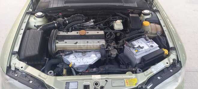 Opel Vectra-11