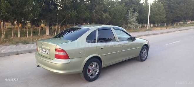 Opel Vectra-6