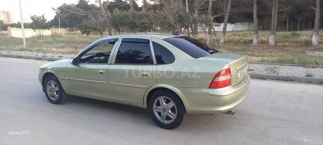 Opel Vectra-9
