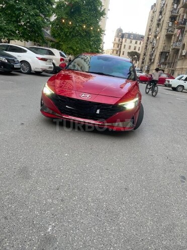 Hyundai Elantra-6