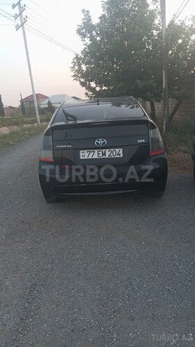 Toyota Prius-2