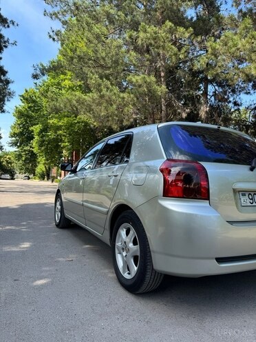 Toyota Corolla-11