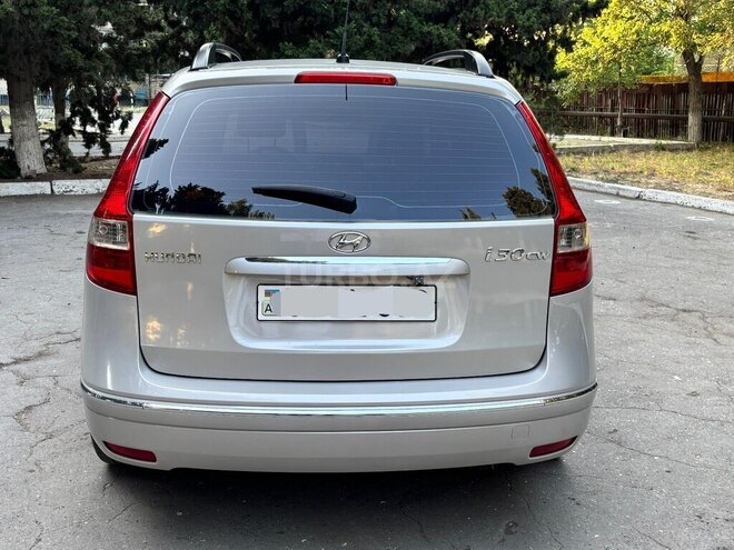 Hyundai i30-2