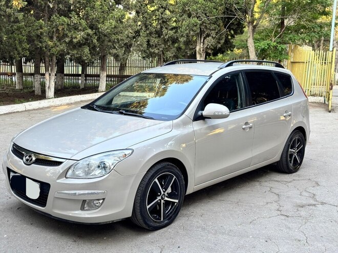 Hyundai i30-7