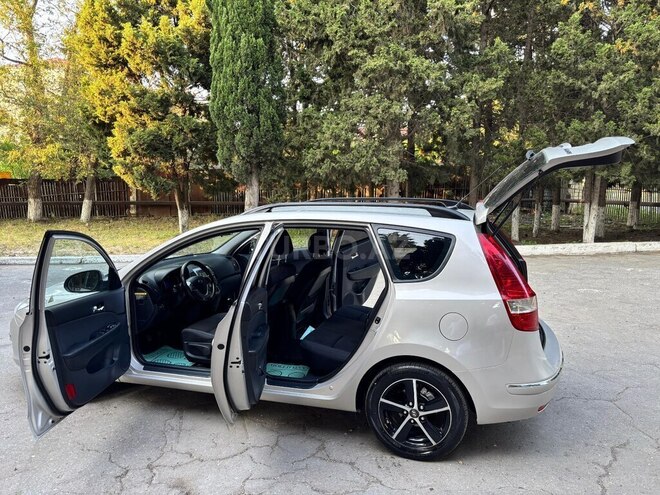Hyundai i30-16