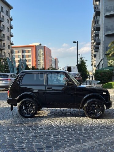LADA (VAZ) Niva-4