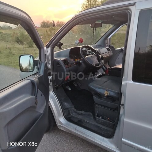 Mercedes Vito 112 CDI-8