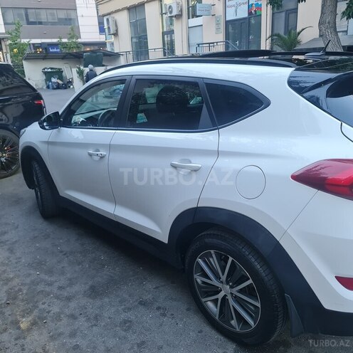 Hyundai Tucson-4