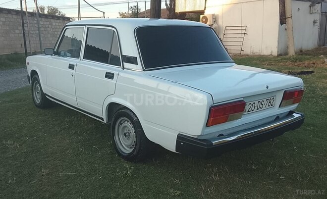 LADA (VAZ) 2107-4