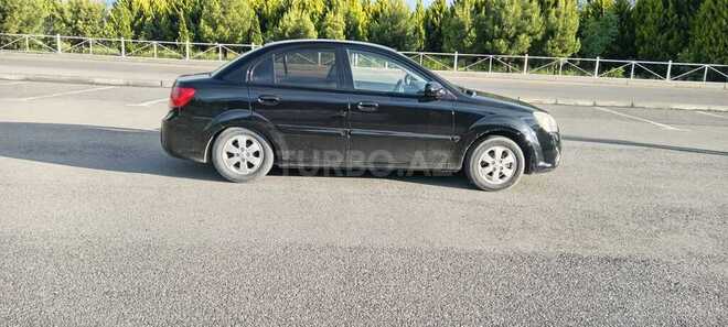 Kia Rio-4