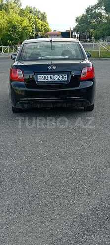 Kia Rio-10