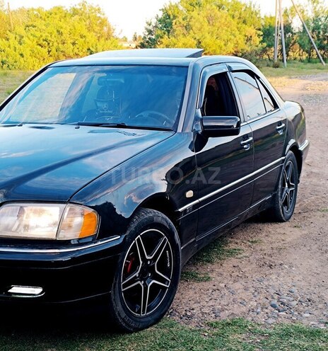 Mercedes C 180-6