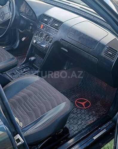 Mercedes C 180-8