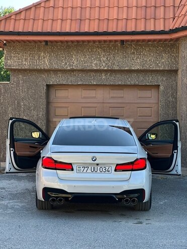 BMW 530-8