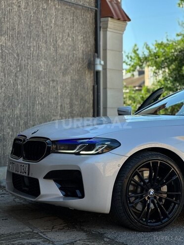 BMW 530-12