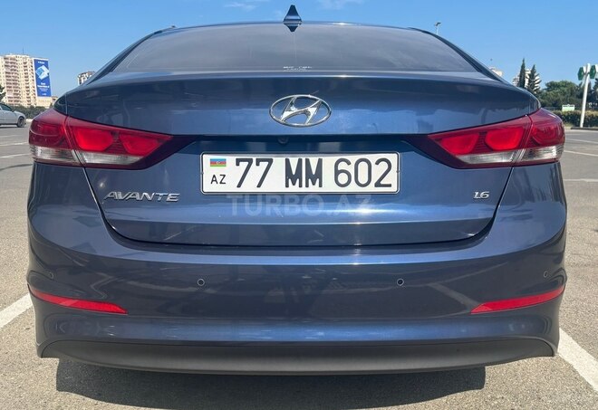 Hyundai Avante-2
