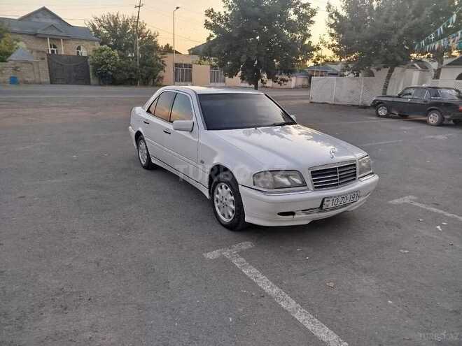 Mercedes C 200-6