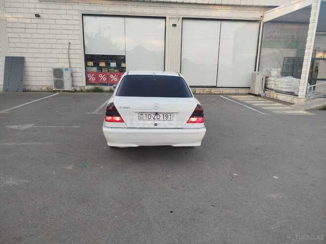 Mercedes C 200-12