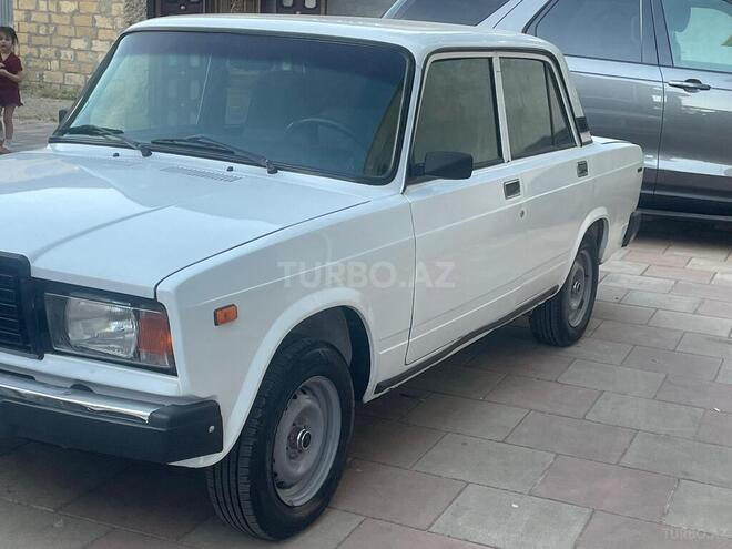 LADA (VAZ) 2107-4