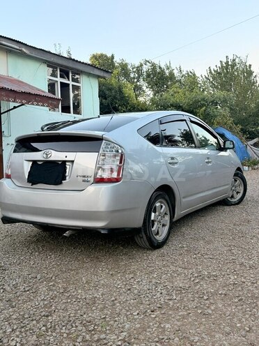 Toyota Prius-17