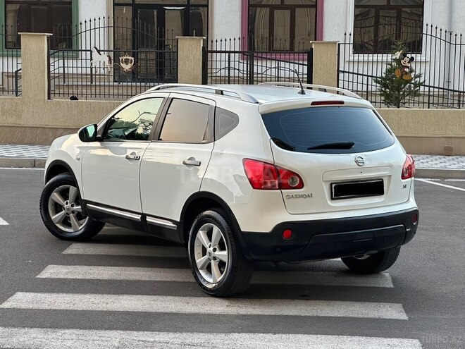 Nissan Qashqai-13