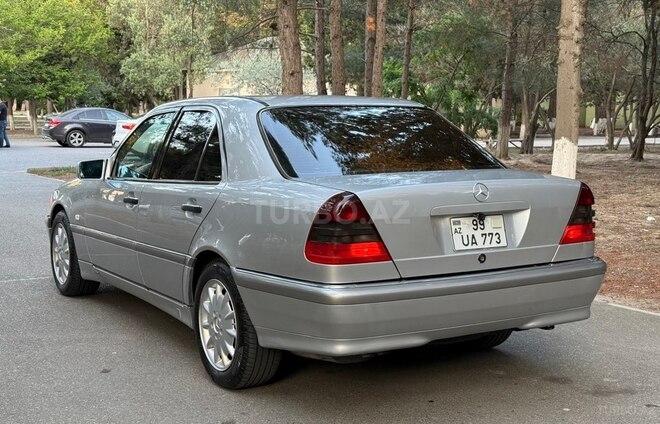 Mercedes C 240-7