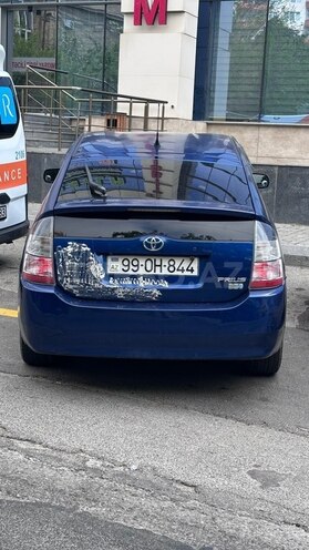 Toyota Prius-9