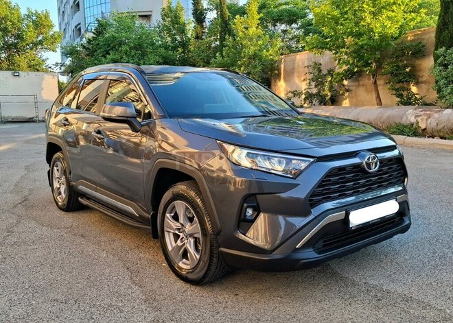 Toyota RAV4-3
