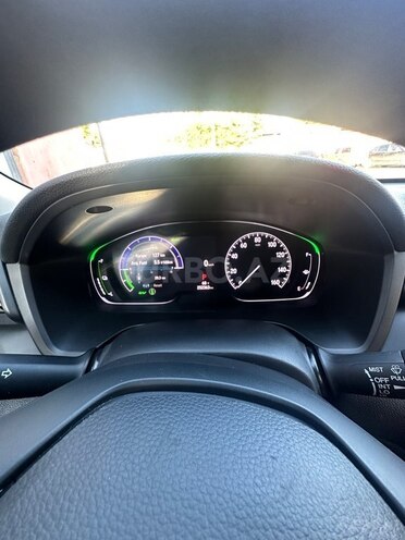 Honda Insight-5