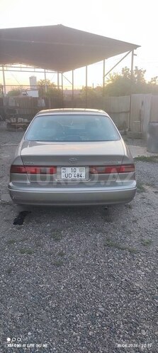 Toyota Camry-2