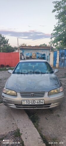 Toyota Camry-1