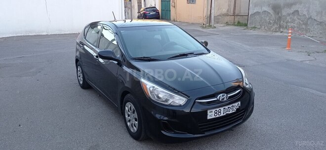 Hyundai Accent-3