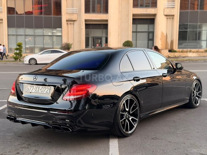 Mercedes E 300-3