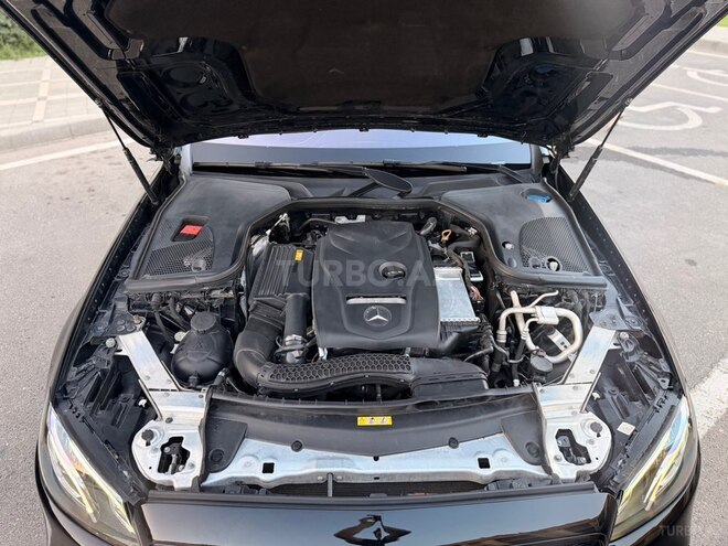 Mercedes E 300-15