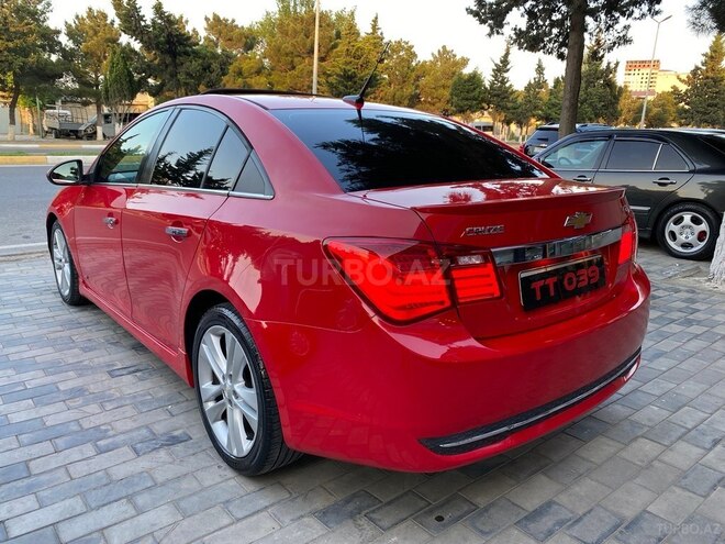 Chevrolet Cruze-11