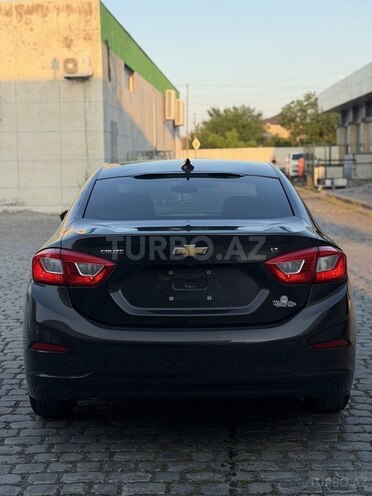 Chevrolet Cruze-2