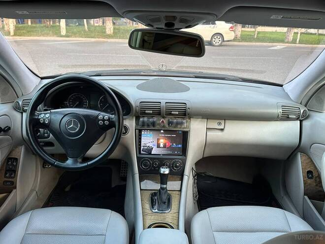 Mercedes C 230-12