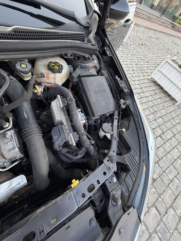 Chevrolet Cruze-8