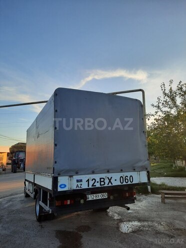 Ford Transit-4