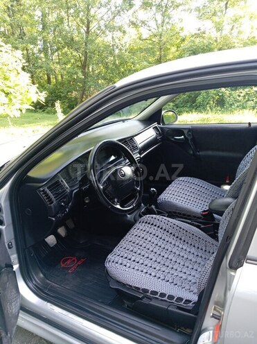 Opel Vectra-9