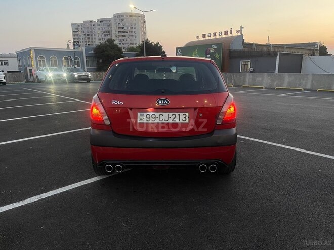 Kia Rio-4