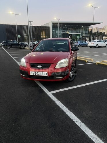 Kia Rio-1