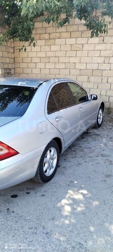 Mercedes C 200-7