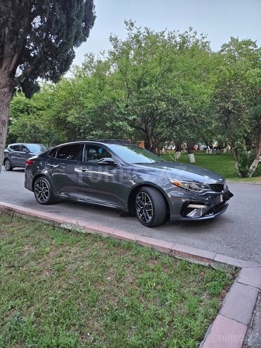 Kia Optima-5