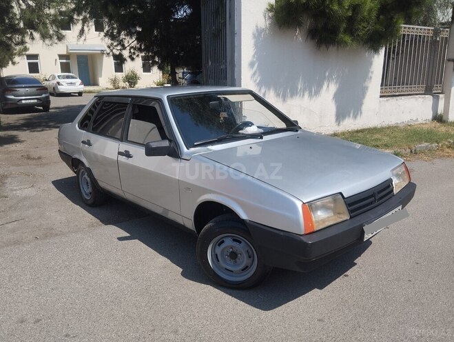 LADA (VAZ) 21099-1