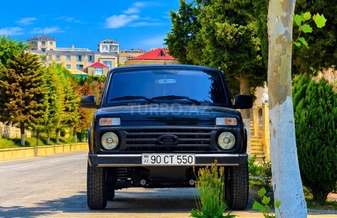 LADA (VAZ) Niva-1