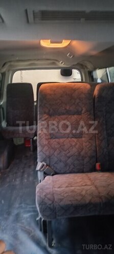 Nissan Urvan-7