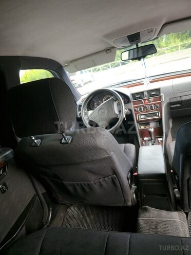 Mercedes C 180-2