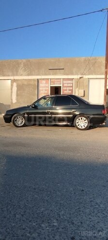 Peugeot 405-9