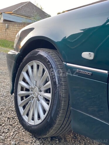 Mercedes C 180-7